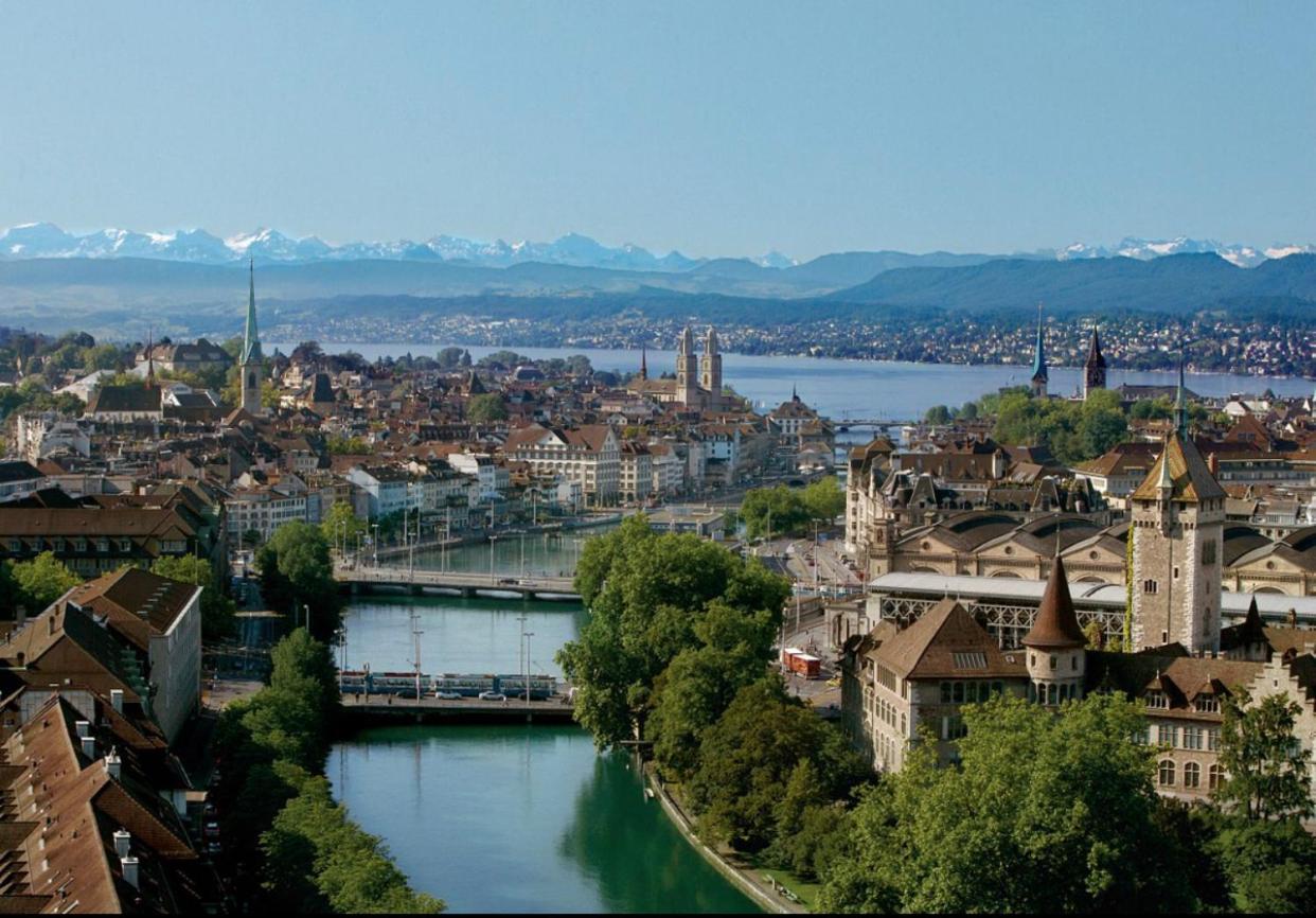 Studio * Zürich